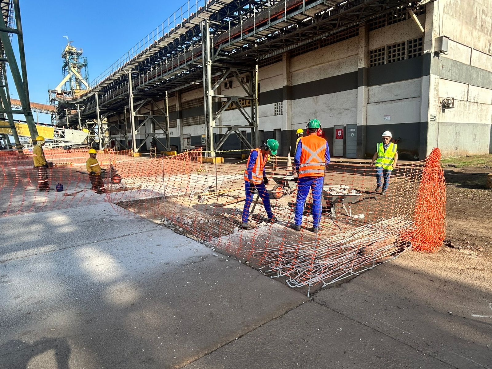 Começam as obras para a instalação do Shiploader na CDSA